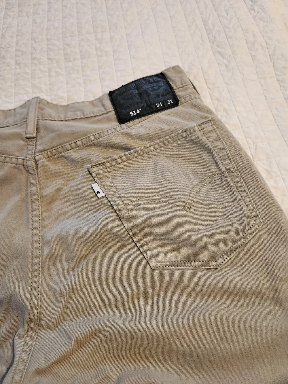2 LOT pair Levi's 514 Straight Fit Men’s Jeans - Light Khaki SIZE 32